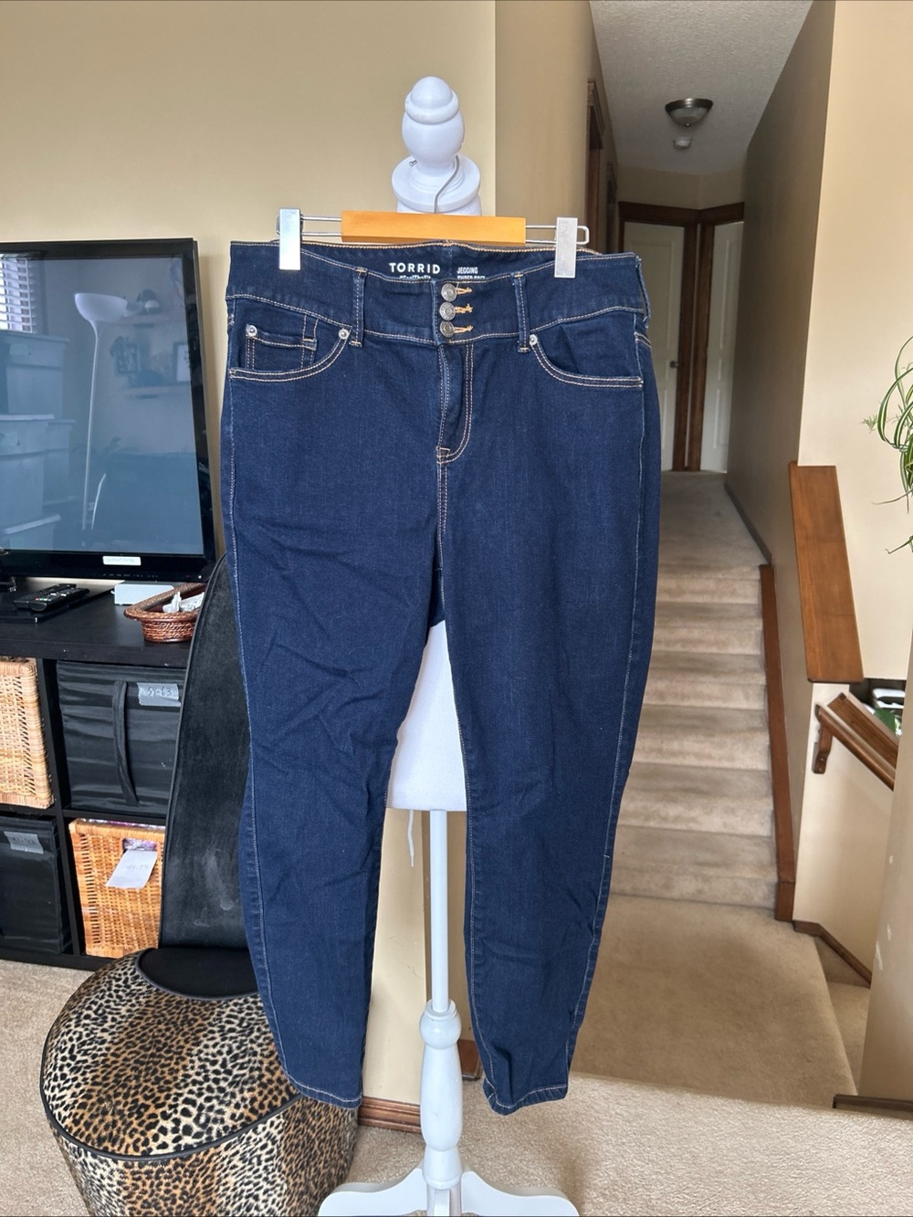 torrid Dark Blue Feel the Fit High-Rise Jegging Jeans